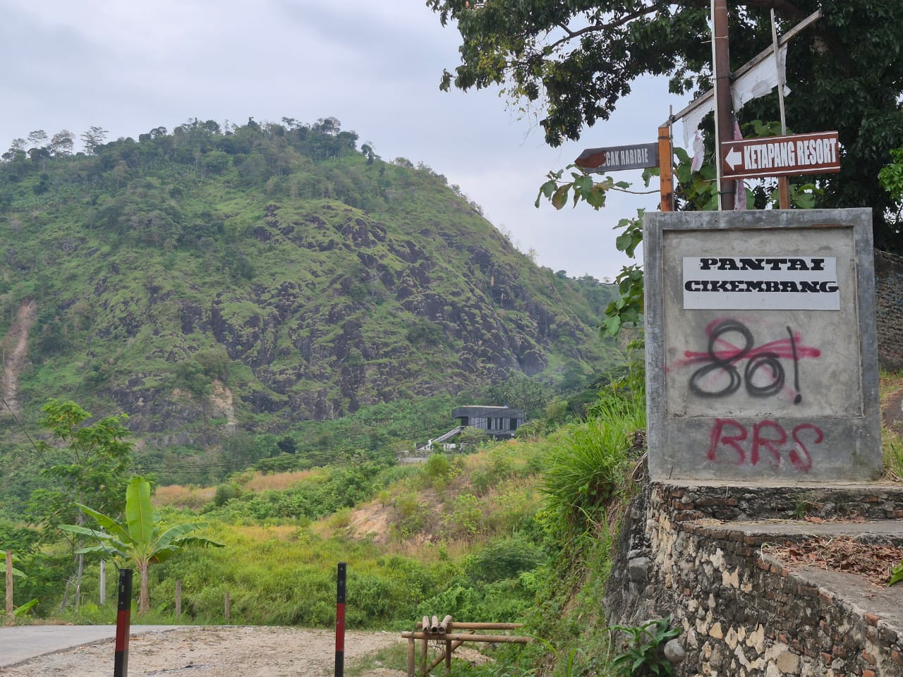 Cikem Bang Beach